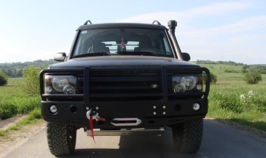 Силовий передній бампер із кенгурятником Land Rover Discovery 2 (1998-2005) фото