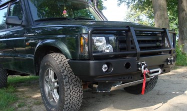 Силовий передній бампер із кенгурятником Land Rover Discovery 2 (1998-2005) фото