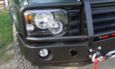 Силовий передній бампер із кенгурятником Land Rover Discovery 2 (1998-2005) фото