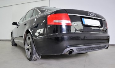 Дифузор заднього бампера Audi A6 C6 седан у стилі S-line фото