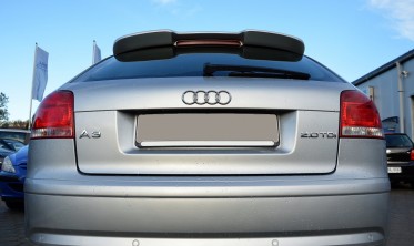 Спойлер крышки багажника Audi A3 8P в стиле RS3 фото