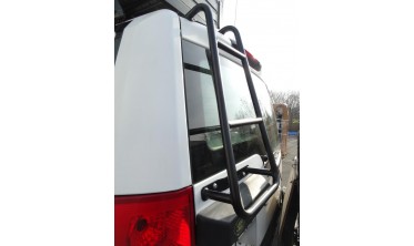 Лестницана заднюю дверь Land Rover Discovery 3 (2004-2009) фото