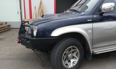 Захисна дуга силового бампера Mitsubishi L200 (1996-2006) фото