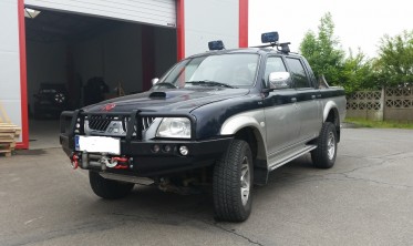 Захисна дуга силового бампера Mitsubishi L200 (1996-2006) фото