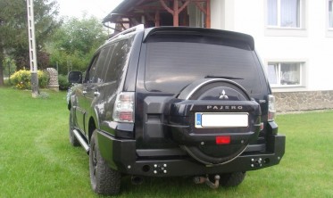 Силовий задній бампер Mitsubishi Pajero IV (2006-...) фото