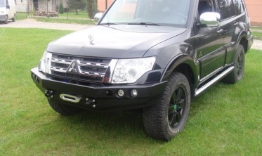Силовий передній бампер Mitsubishi Pajero IV (2006-...) фото