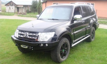 Силовий передній бампер Mitsubishi Pajero IV (2006-...) фото