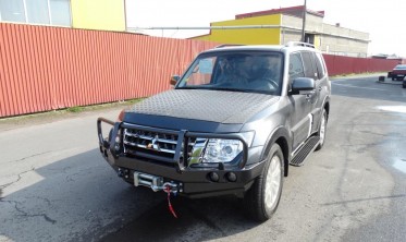 Захисна дуга переднього бампера Mitsubishi Pajero IV (2006-...) фото