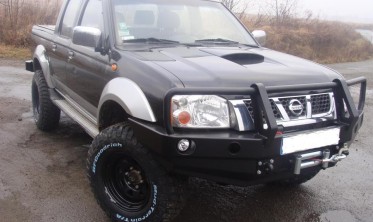 Защитная дуга для силового бампера NISSAN Navara D22 (2001-2004) фото