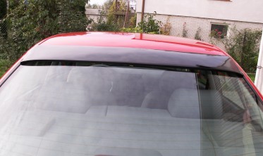Бленда (накладка на заднее стекло) Audi A4 B5  фото