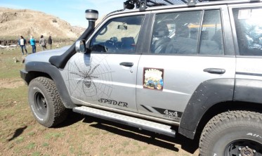 Пороги  NISSAN PATROL Y61 длинная версия фото