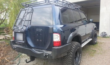 Сходи на задні двері NISSAN PATROL Y61 фото