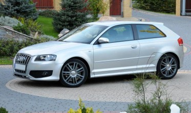 Накладки на пороги Audi A3 8P в стиле S3 фото