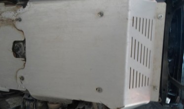 Захист двигуна Toyota Hilux (2005-2011) фото