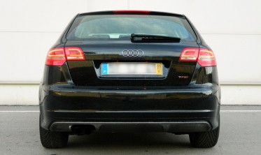 Накладка заднього бампера Audi A3 8P Sportback стиль S3 фото