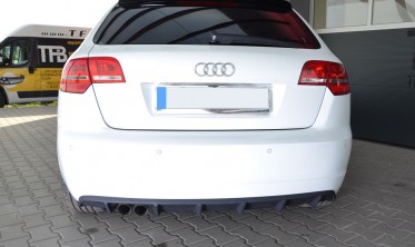 Диффузор заднего бампера Audi A3 8P Sportback в стиле RS3 фото