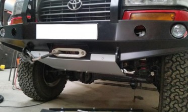 Защита передняя Toyota Land Cruiser J80 фото