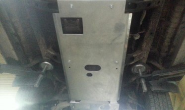 Защита КПП и редуктора Toyota Land Cruiser Prado J90, 95 фото