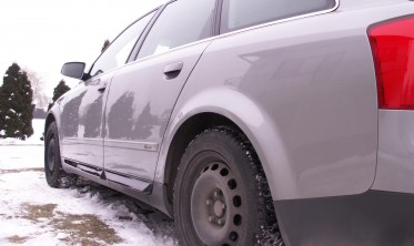 Молдинги накладки на двері Audi A4 B6/B7 у стилі S4 фото