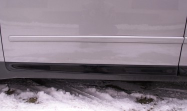 Молдинги накладки на двері Audi A4 B6/B7 у стилі S4 фото