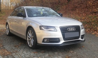Накладка переднього бампера Audi A4 B8 фото