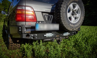Кріплення каністри Toyota Land Cruiser J100, 105 фото
