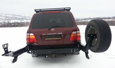 Силовой задний бампер Toyota Land Cruiser J100, 105 фото