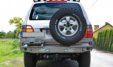 Силовой задний бампер Toyota Land Cruiser J100, 105 фото
