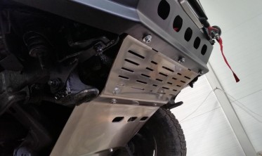 Защита мотора Toyota Land Cruiser Prado J120/125 для силового бампера фото