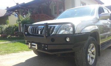 Защитная дуга для силового бампера Toyota Land Cruiser Prado J120, 125 фото