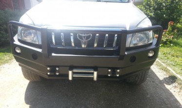 Защитная дуга для силового бампера Toyota Land Cruiser Prado J120, 125 фото