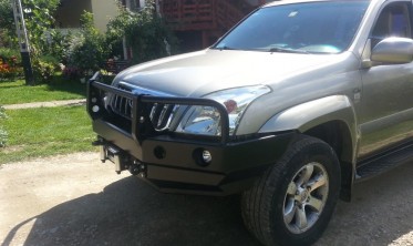 Защитная дуга для силового бампера Toyota Land Cruiser Prado J120, 125 фото