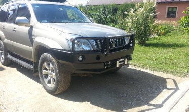 Защитная дуга для силового бампера Toyota Land Cruiser Prado J120, 125 фото