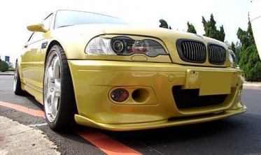 Диффузор переднего бампера BMW E46 M3 фото