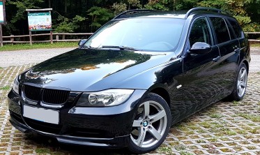 Накладки переднего бампера BMW E90 дорестайл фото