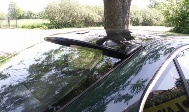 Спойлер заднього скла BMW E39 седан фото