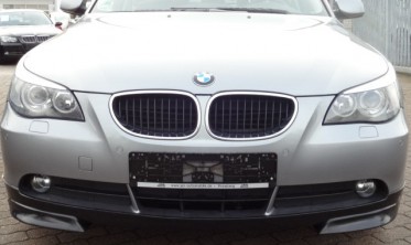 Накладка переднього бампера BMW E60/E61 дорестайл фото