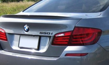 Липспойлер крышки багажника BMW F10 широкий фото