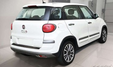 Защитная накладка на бортик заднего бампера Fiat 500L фото