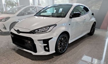 Захисна накладка на задній бампер Toyota GR Yaris Hatchback 3D фото
