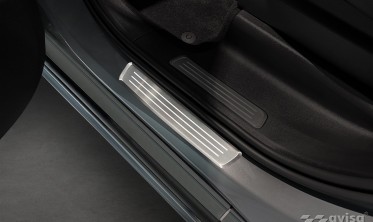 Захисні накладки на поріжки Volvo XC90 II фото