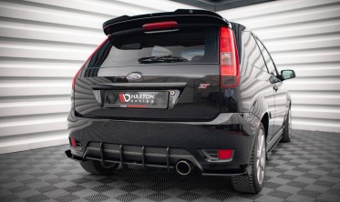 Центральный диффузор на задний бампер Street Pro Ford Fiesta Mk6 ST фото