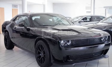 Бампер передний Dodge Challenger HELLCAT Style фото