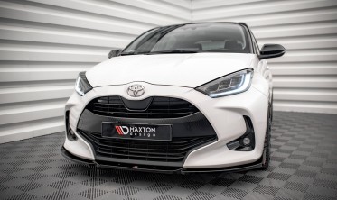 Диффузор + боковые накладки на передний бампер Toyota Yaris Mk4 вер. 1 фото
