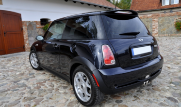 Спойлер заднего стекла Mini R50/R53 S-look фото