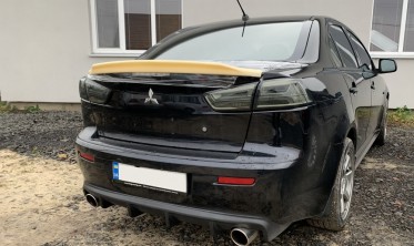 Спойлер багажника Mitsubishi Lancer X стиль Ducktail фото