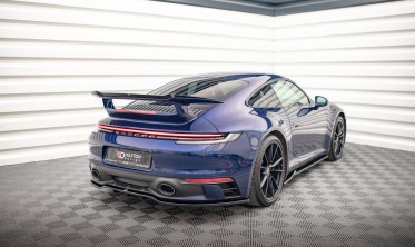 Тюнинговая накладка на задний бампер Porsche 911 Carrera Aero 992 вер. 1 фото