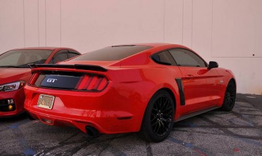 Спойлер кришки багажника Ford Mustang (2015-2021) R style фото
