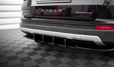 Центральный диффузор на задний бампер Street Pro Seat Ateca Mk1 фото