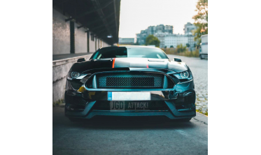 Передній бампер Ford Mustang з дифузором у стилі Shelby GT350 фото